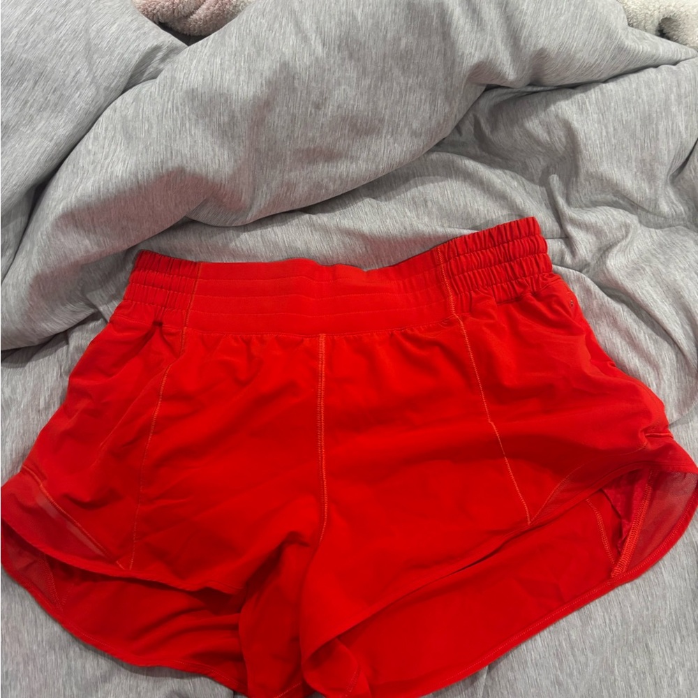 Lululemon Athletica Hotty Hot High Rise 2.5”